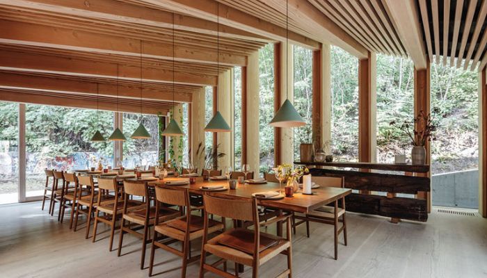 Thiết Kế Nhà Hàng Phong Cách Rustic Mộc Mạc Ấm Cúng Thu Hút Thực Khách 3 Màu sắc chủ đạo của phong cách Rustic