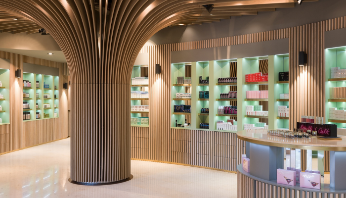 Tối Ưu Không Gian Bán Hàng Với Thiết Kế Showroom Mỹ Phẩm Thu Hút, Ấn Tượng 4 Thiết Kế Showroom Mỹ Phẩm Thu Hút